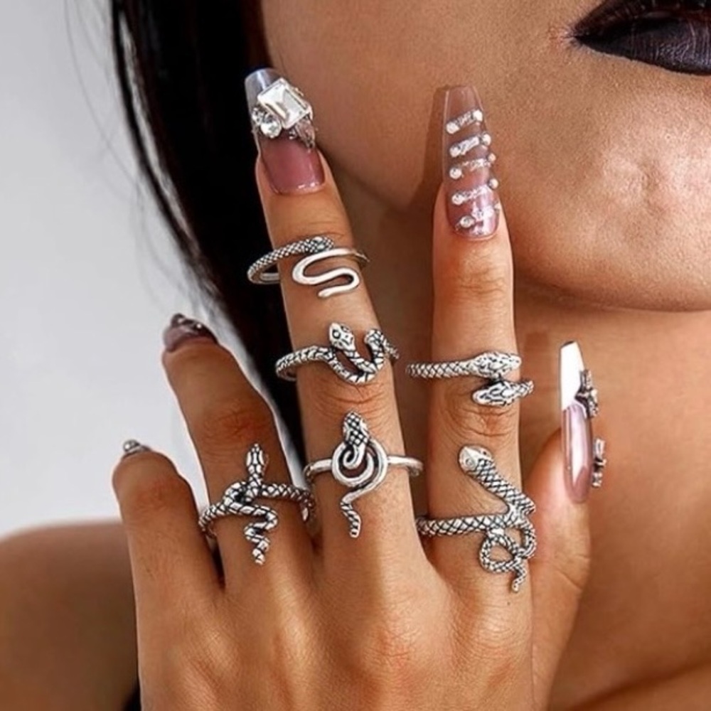 💞 New 6-Pack Silver Stacking Snake Ring Set